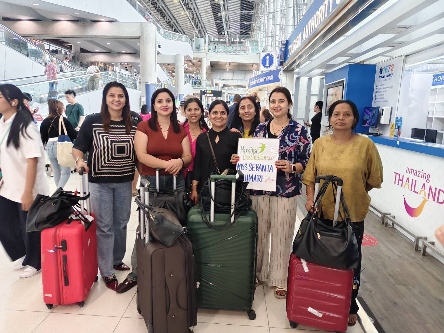 Airport Pick-Up Services - Happy Clients